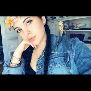 Meet your Posher, Kyla